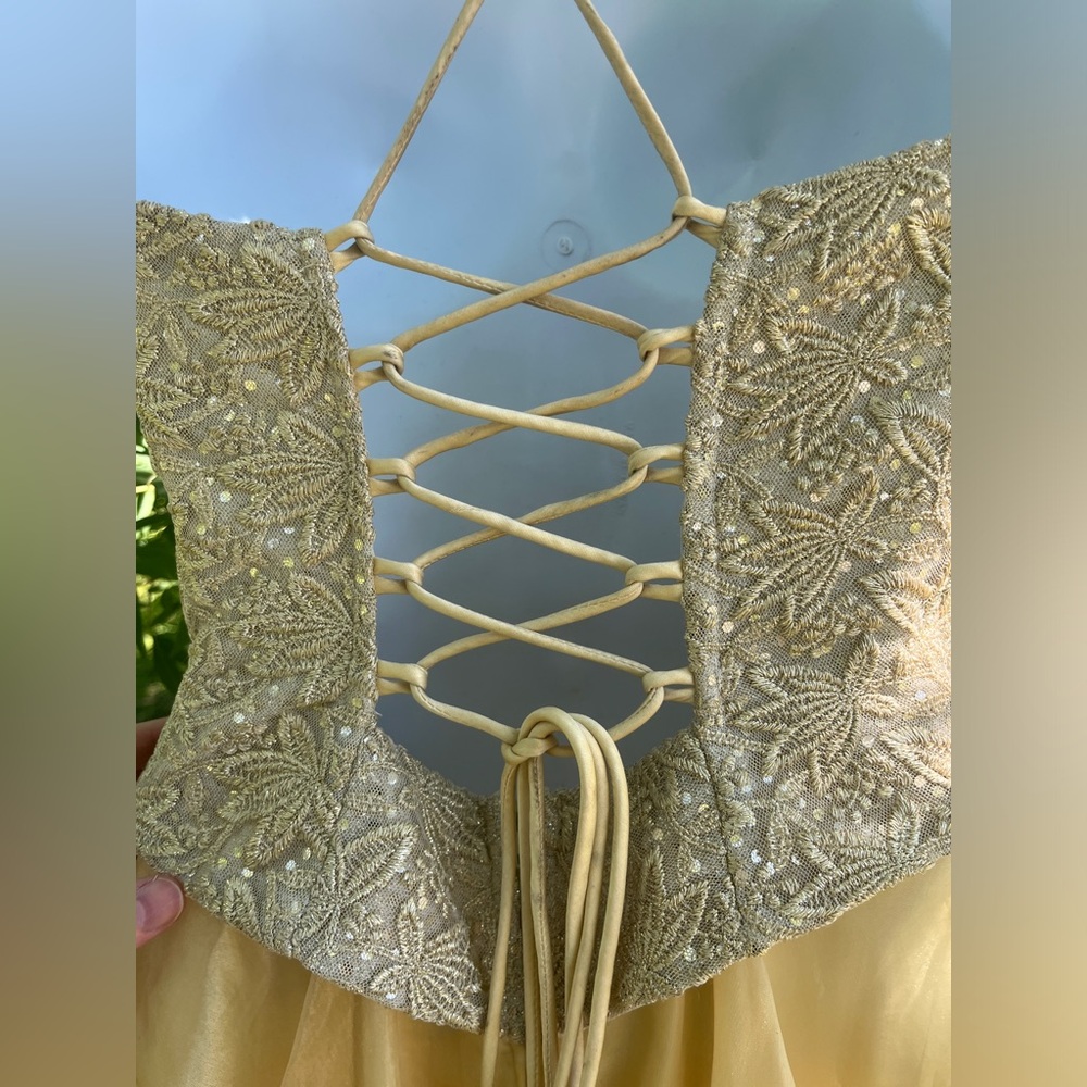 90s golden gown/prom dress size 4 - Picture 7 of 16